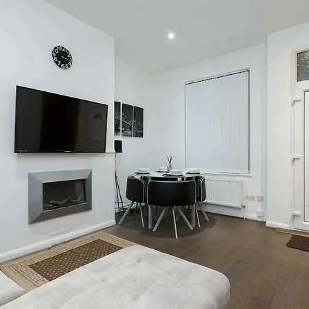 Park House Отель Лидс